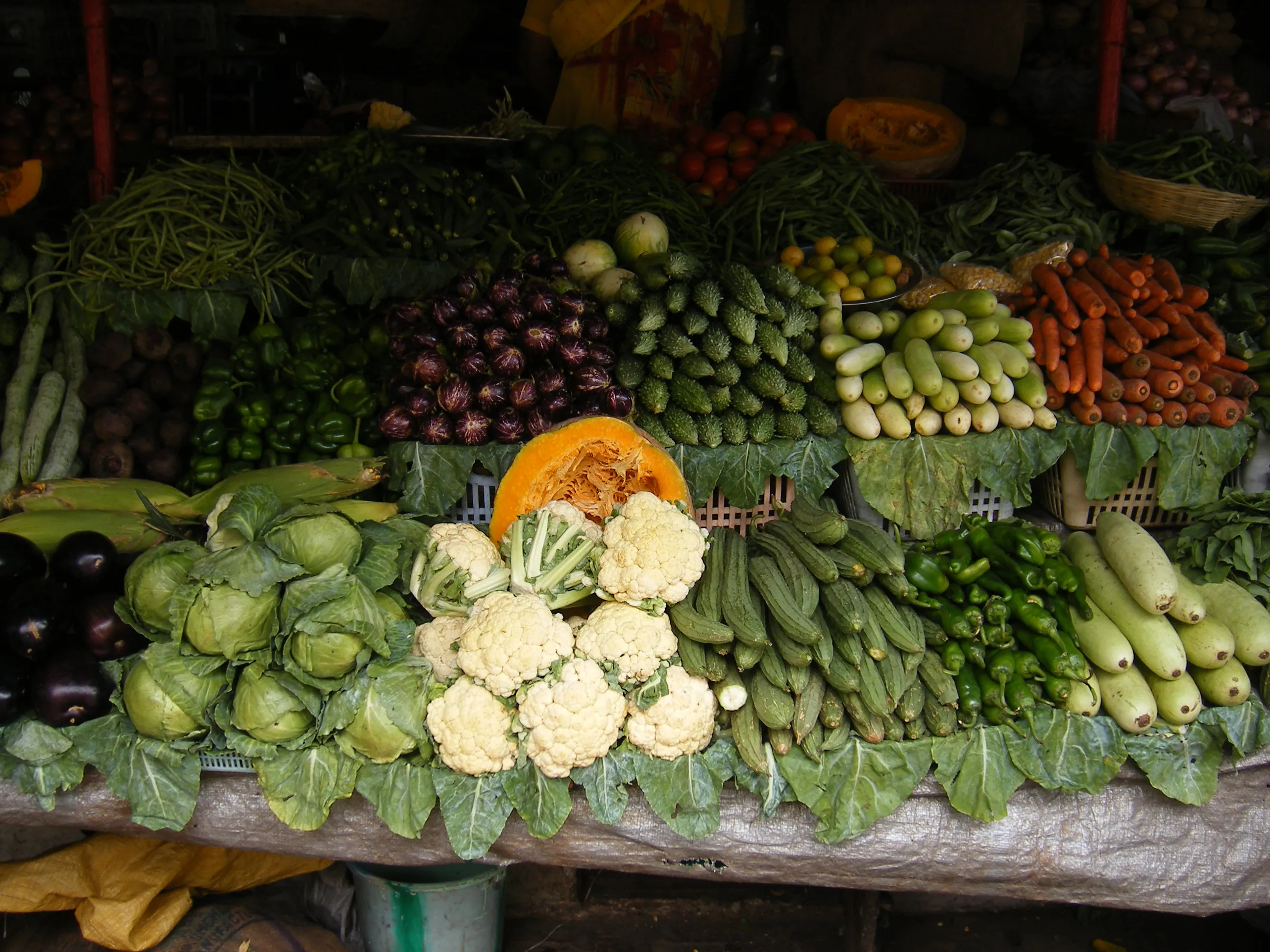 Fresh vegetables (7637461480).jpg